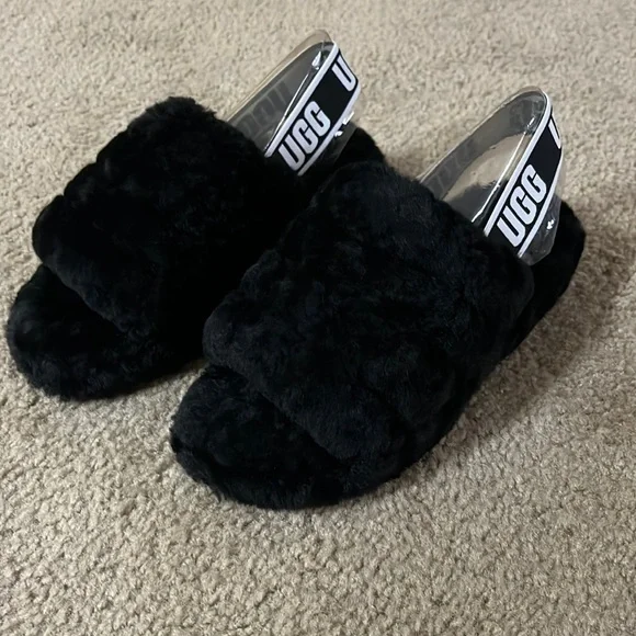 Brand new Ugg sandals never worn. Brand new in box never worn still in plastic... | Depop main image 4